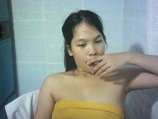 Velvetkiss24 webcam