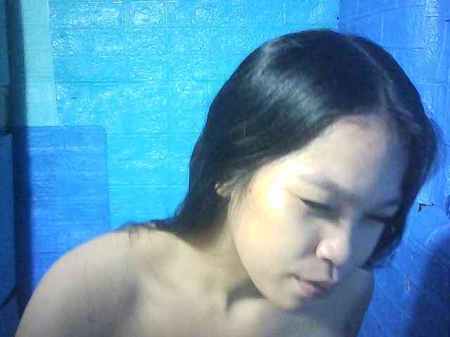 Velvetkiss24 webcam