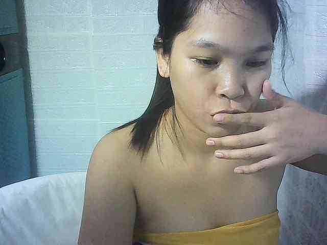 Velvetkiss24 webcam