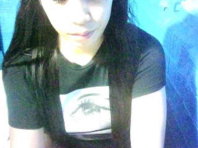 Velvetkiss24 webcam