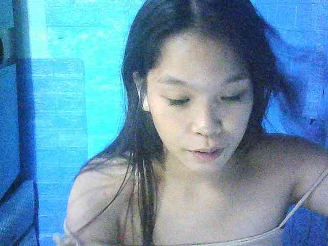 Velvetkiss24 webcam