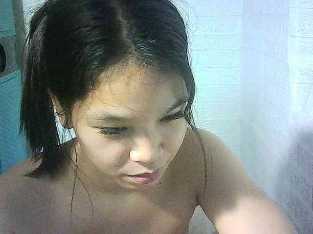 Velvetkiss24 webcam