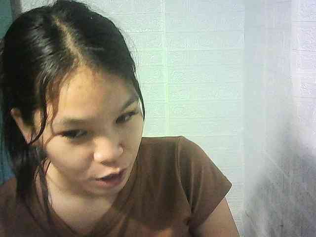 Velvetkiss24 webcam