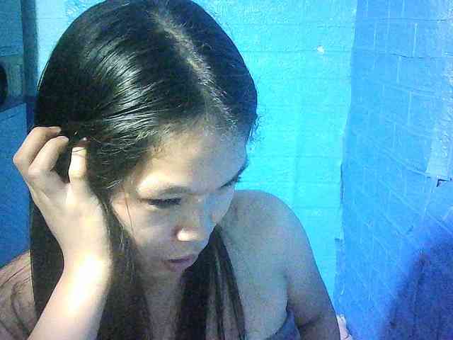 Velvetkiss24 webcam