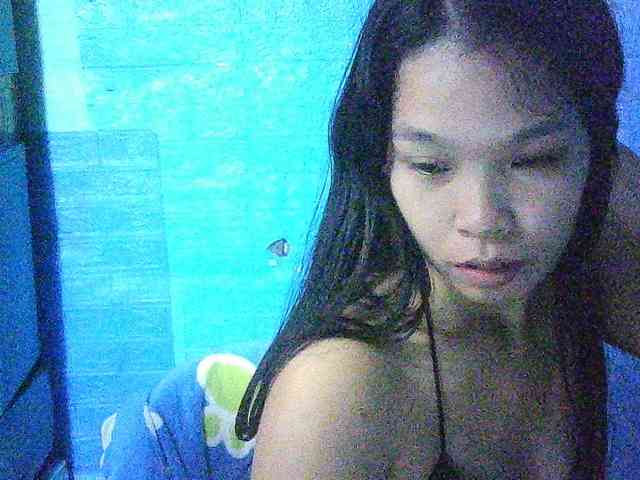 Velvetkiss24 webcam