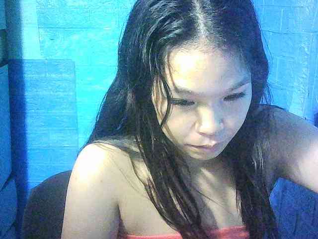 Velvetkiss24 webcam