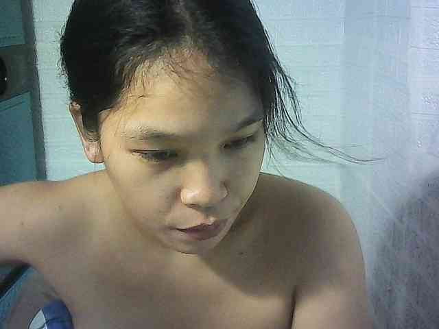 Velvetkiss24 webcam