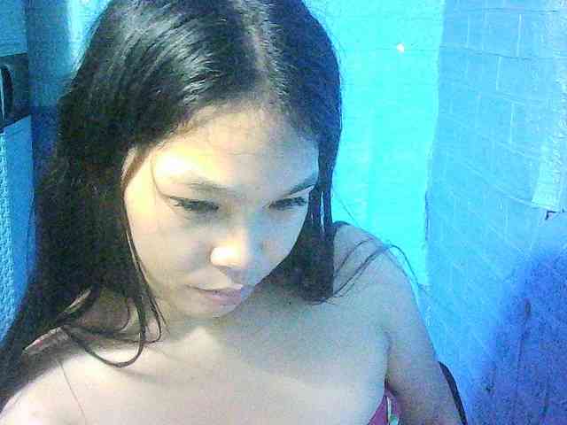 Velvetkiss24 webcam