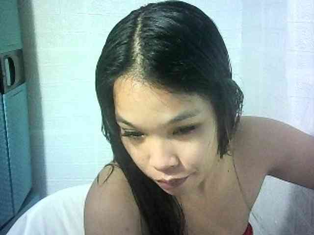 Velvetkiss24 webcam
