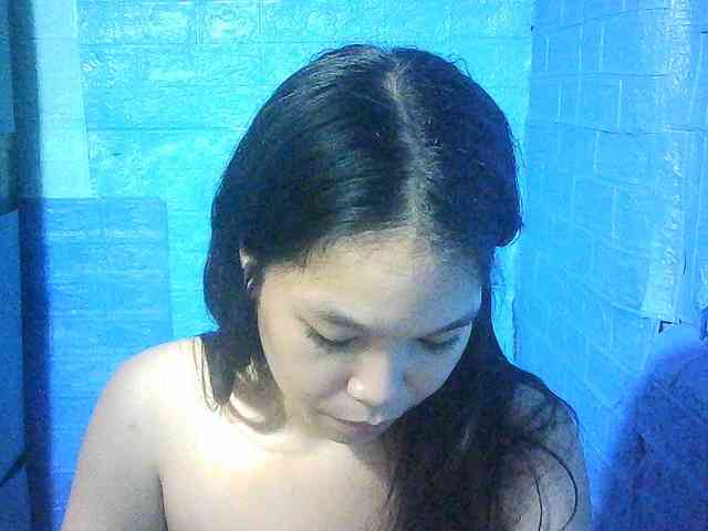 Velvetkiss24 webcam