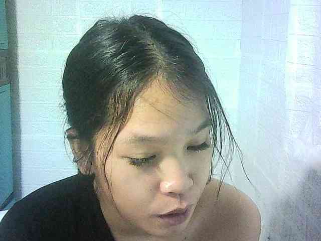 Velvetkiss24 webcam