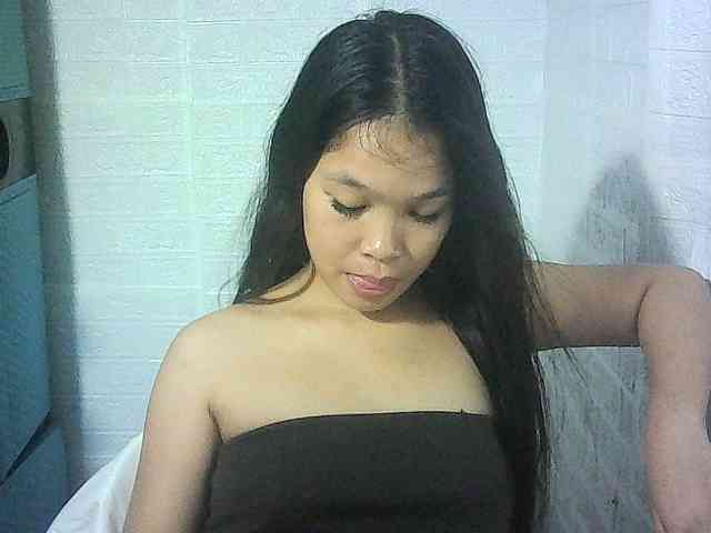 Velvetkiss24 webcam