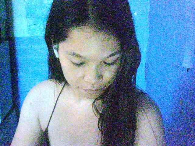 Velvetkiss24 webcam