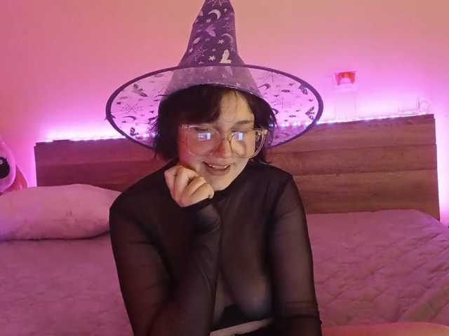 PurrfectChaosss live cam on BongaCams