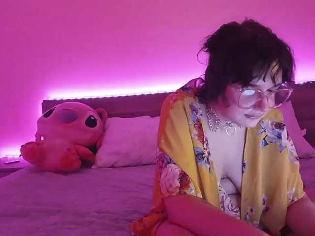 PurrfectChaosss live cam preview