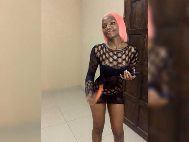 Zuludoll Live Cam on BongaCams