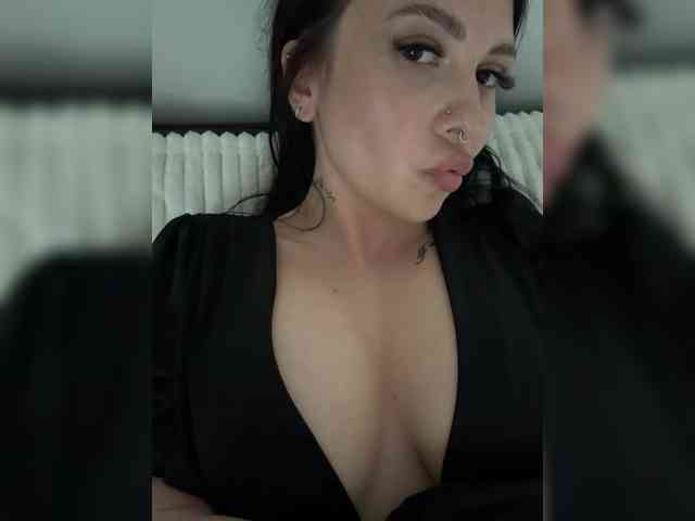 uLunaXo webcam