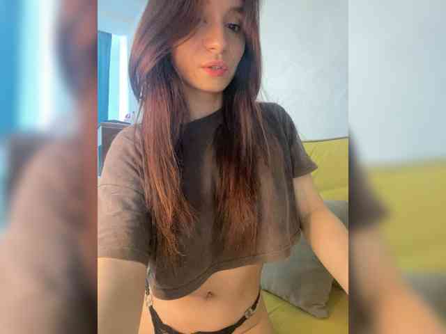 vikssiii Live Webcam on BongaCams