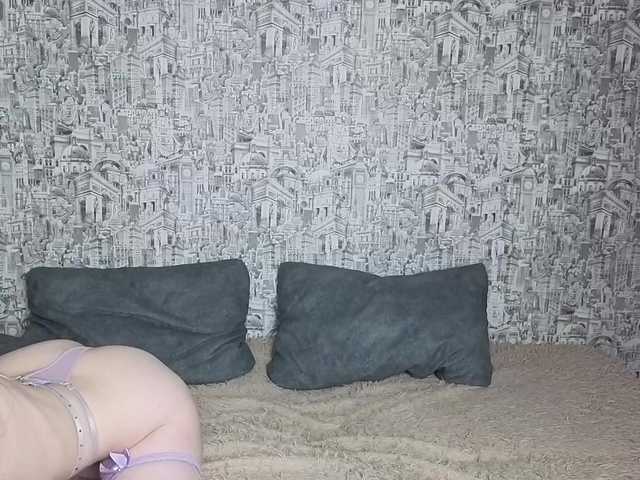 HoneyHook's BongaCams show and profile