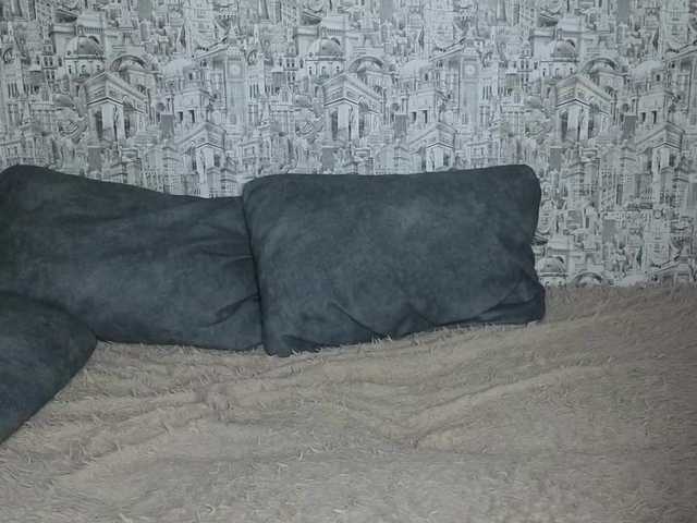 HoneyHook's BongaCams show and profile