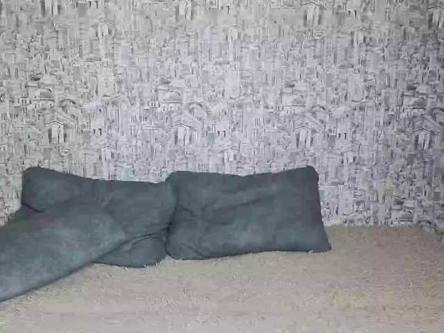 HoneyHook's BongaCams show and profile