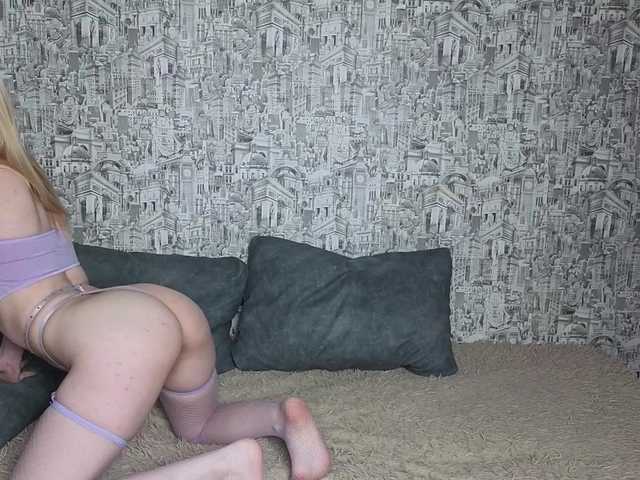 HoneyHook's BongaCams show and profile