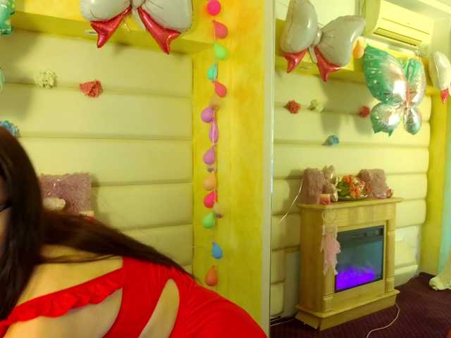 MiaaAngell live cam on BongaCams