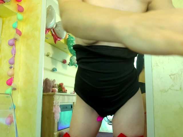 MiaaAngell live cam on BongaCams