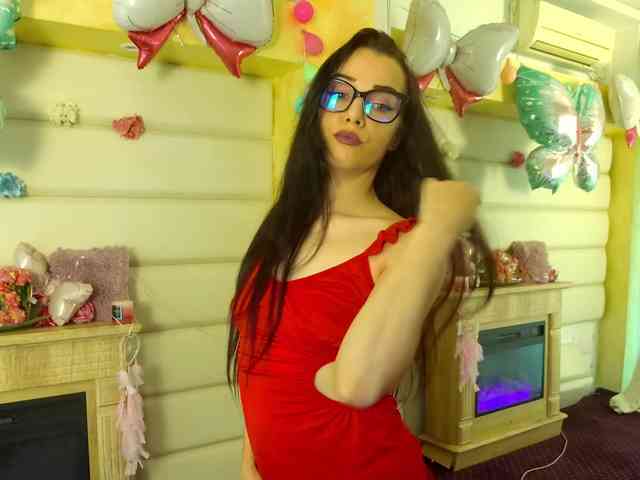 MiaaAngell