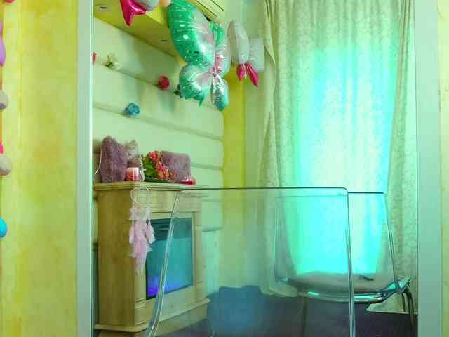MiaaAngell Live Webcam on BongaCams