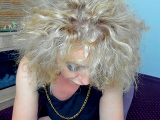 DiamondMilff Porn Show