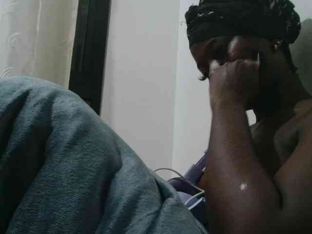 EbonyDivaa webcam