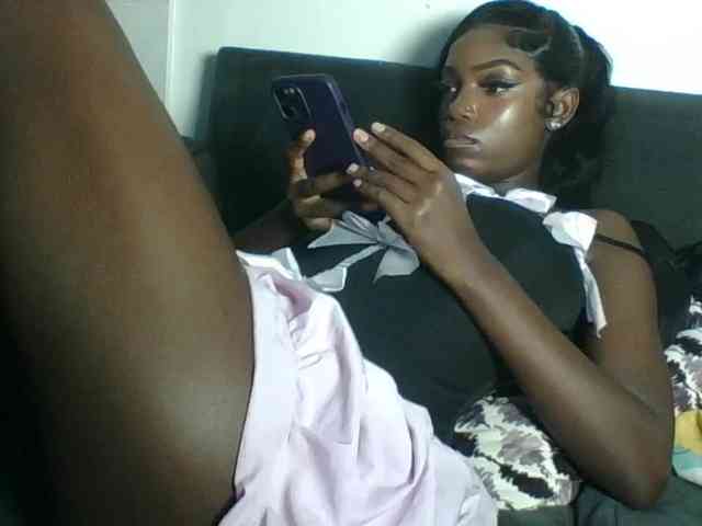 EbonyDivaa Live Webcam on BongaCams