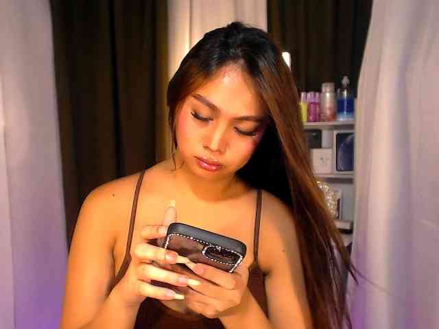 MillionDollarxBa... Live Webcam on BongaCams