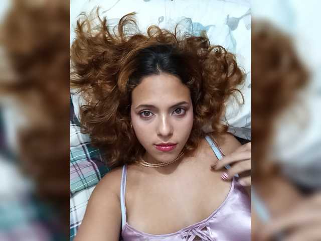 Hannalu live cam on BongaCams