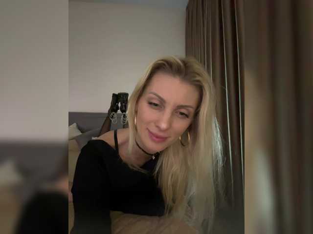 KarinaSimka webcam