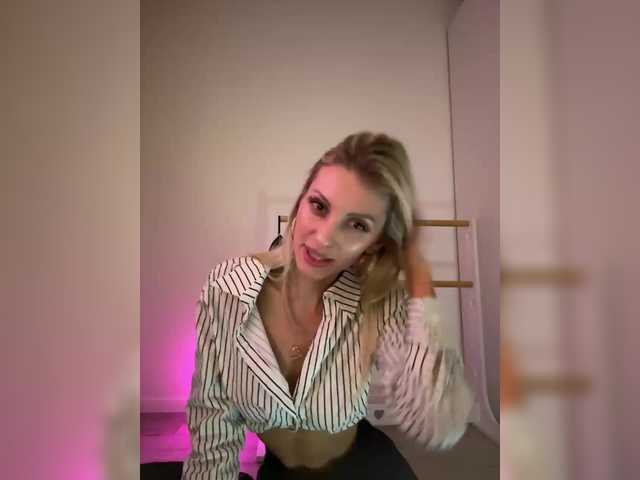  KarinaSimka chat room