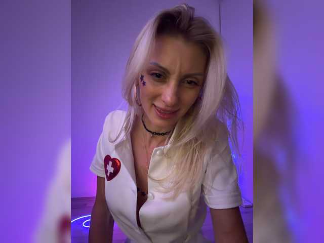 KarinaSimka preview
