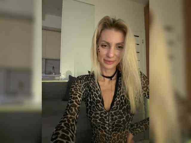 KarinaSimka webcam