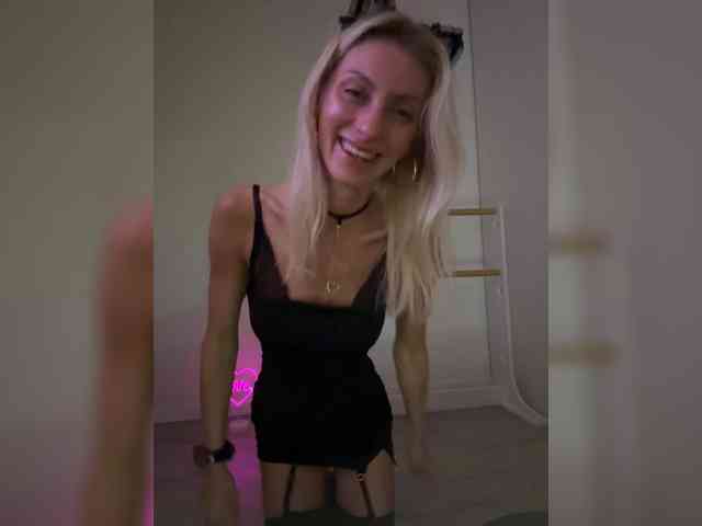 KarinaSimka webcam