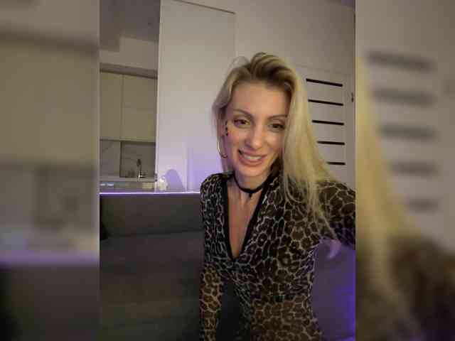 KarinaSimka webcam