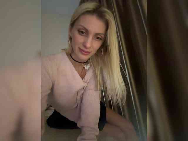 KarinaSimka webcam