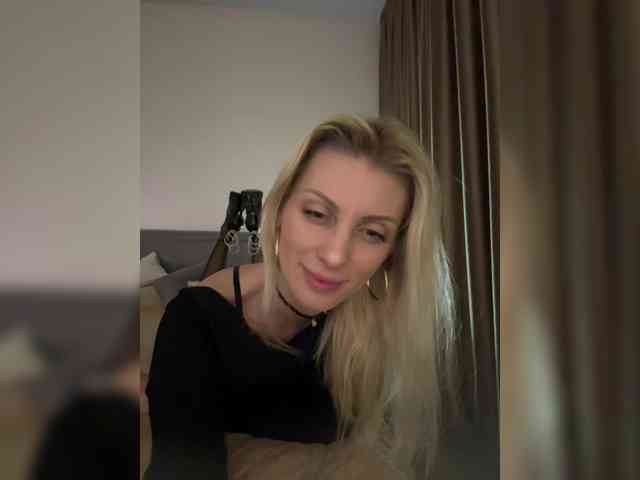 KarinaSimka webcam