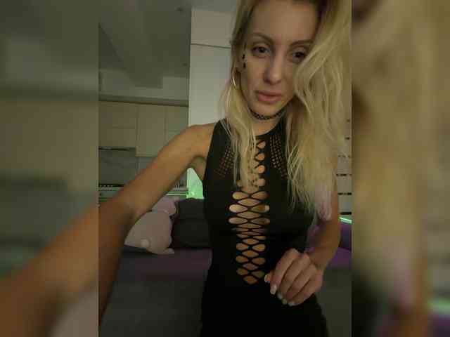 KarinaSimka webcam