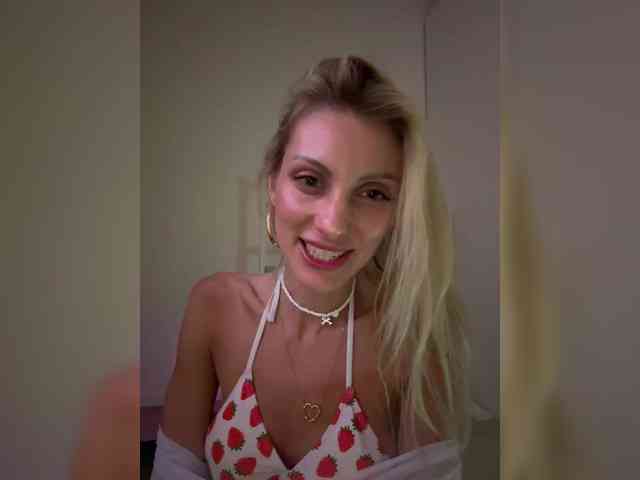 KarinaSimka webcam