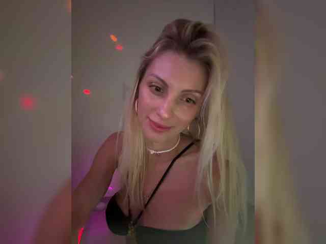KarinaSimka webcam