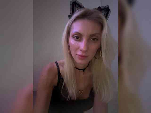 KarinaSimka webcam