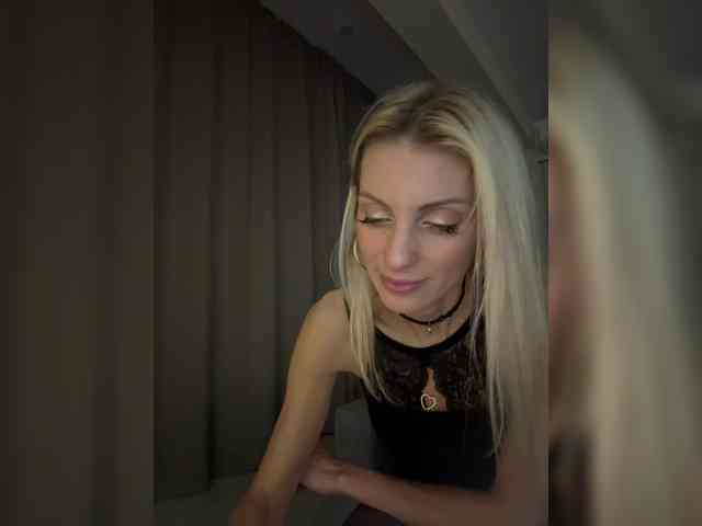 KarinaSimka webcam