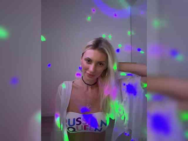 KarinaSimka webcam
