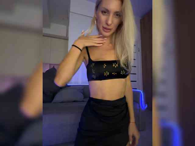 KarinaSimka webcam
